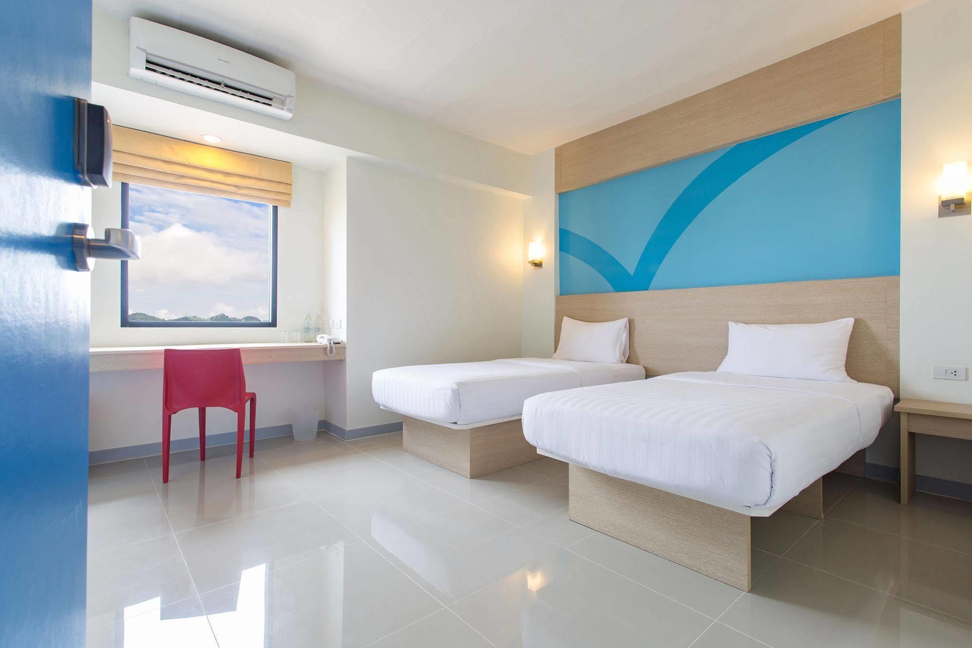 Hop Inn Phuket Exterior foto